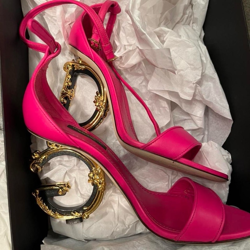 Dolce & Gabbana Pink Heels with Gold Accents